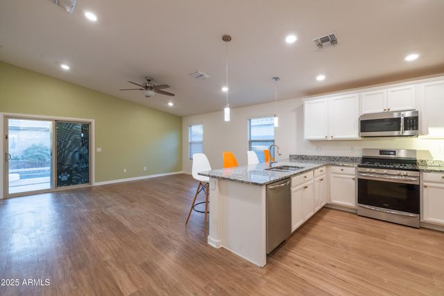 6230 S 34TH Drive, Phoenix, AZ 85041