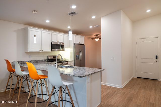 6230 S 34TH Drive, Phoenix, AZ 85041