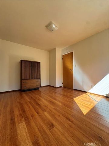 8838 Ilex, Sun Valley, CA 91352