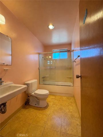8838 Ilex, Sun Valley, CA 91352