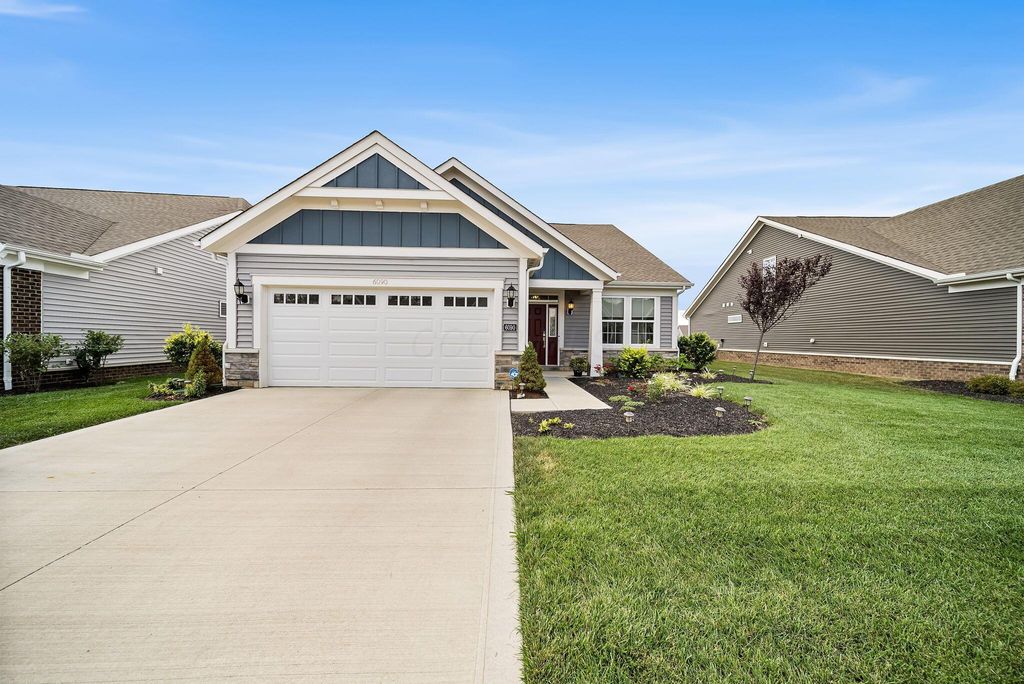 6090 Windcliff Drive E, Grove City, OH 43123