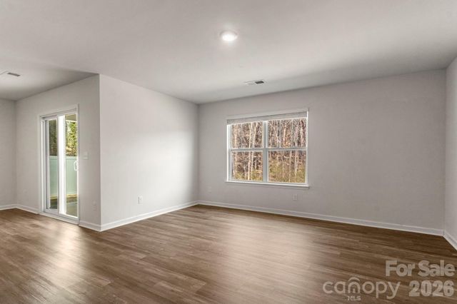 2277 Meadow Stream Drive, Sherrills Ford, NC 28673