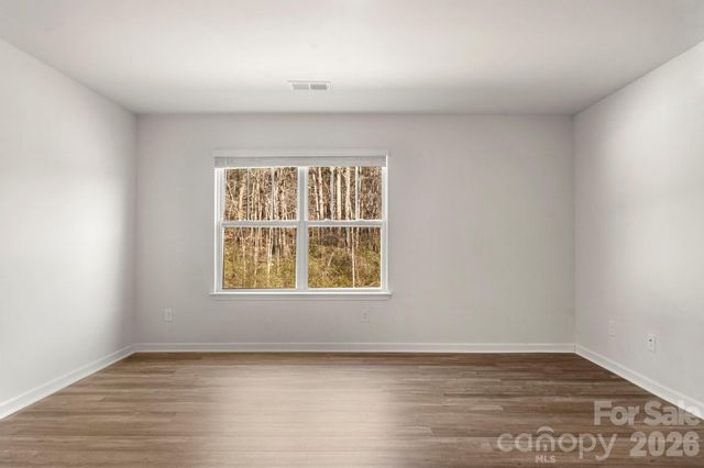 2277 Meadow Stream Drive, Sherrills Ford, NC 28673