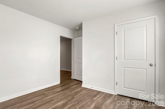 2277 Meadow Stream Drive, Sherrills Ford, NC 28673