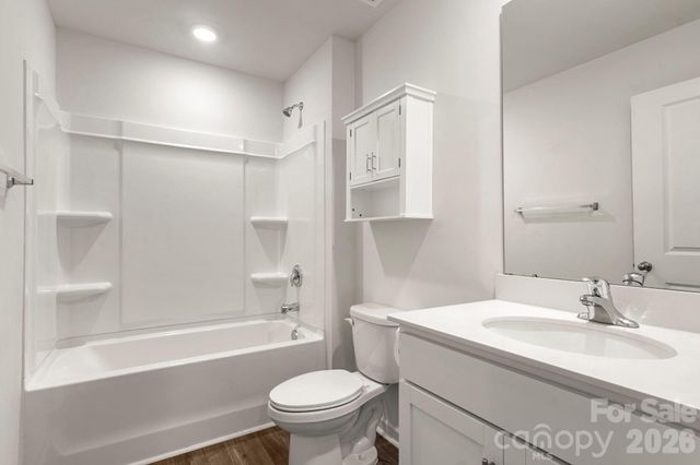 2277 Meadow Stream Drive, Sherrills Ford, NC 28673