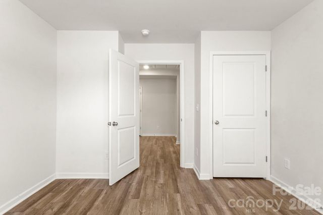 2277 Meadow Stream Drive, Sherrills Ford, NC 28673