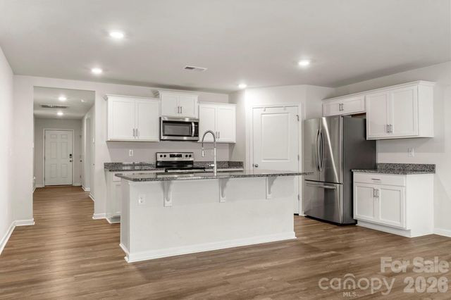 2277 Meadow Stream Drive, Sherrills Ford, NC 28673