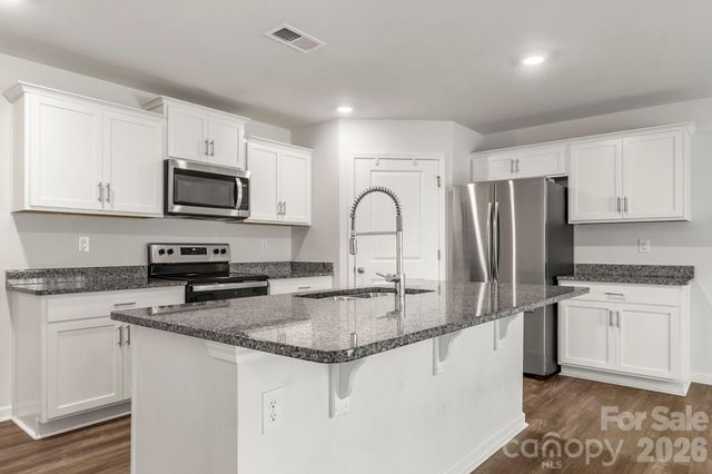 2277 Meadow Stream Drive, Sherrills Ford, NC 28673