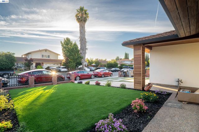 2834 Rainwood Court, San Jose, CA 95148