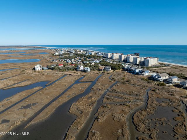 320 Bay Circle, N Topsail Beach, NC 28460