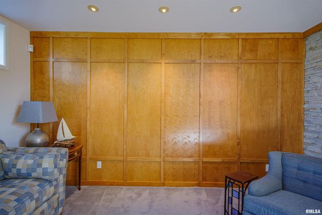 1114 S Perrine Street, Centralia, IL 62801