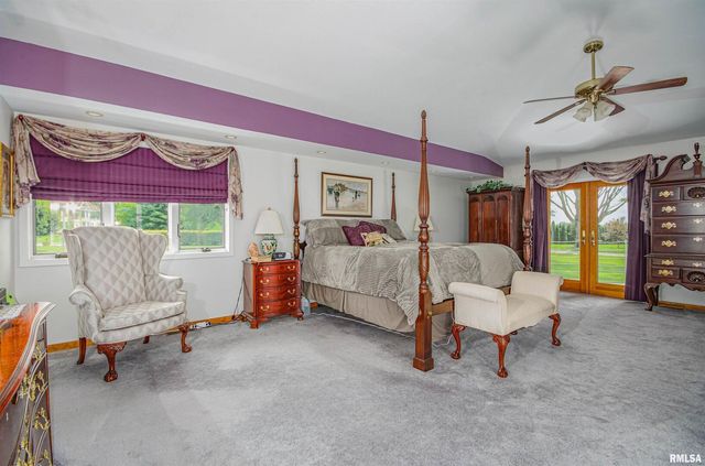 1114 S Perrine Street, Centralia, IL 62801