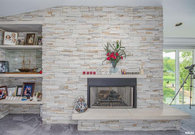 1114 S Perrine Street, Centralia, IL 62801