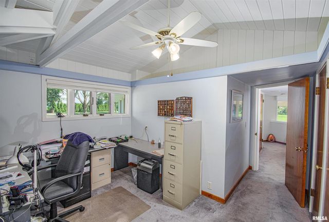 1114 S Perrine Street, Centralia, IL 62801