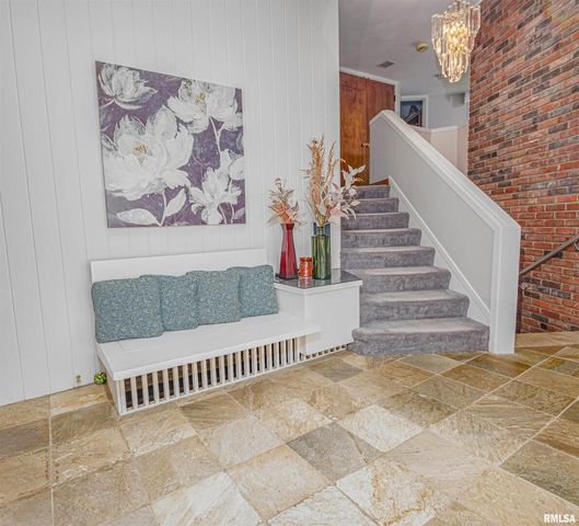 1114 S Perrine Street, Centralia, IL 62801