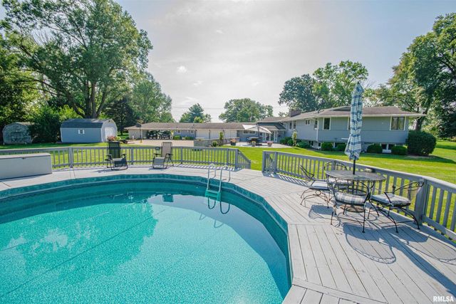 1114 S Perrine Street, Centralia, IL 62801