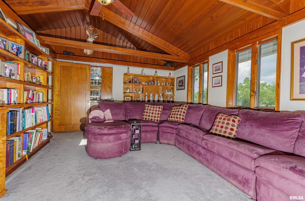 Image 43 of property listing at 1114 S Perrine Street, Centralia, IL 62801