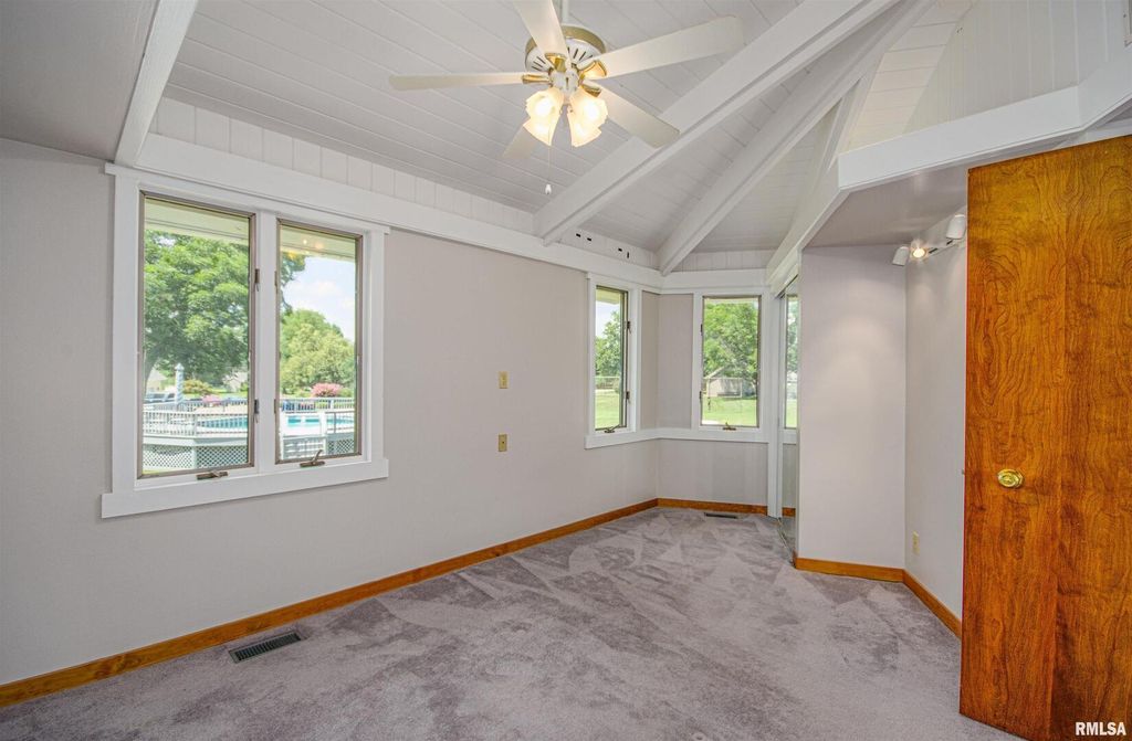 Image 53 of property listing at 1114 S Perrine Street, Centralia, IL 62801