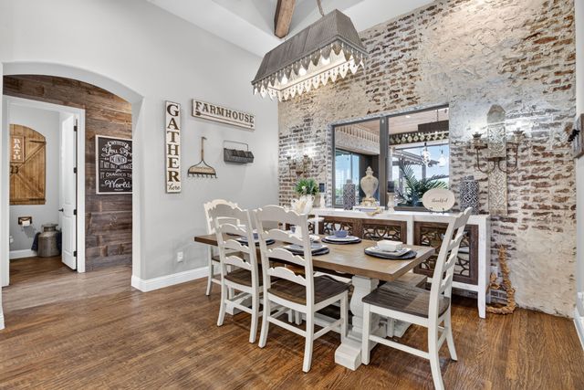 8517 Tuscan Way, Godley, TX 76044