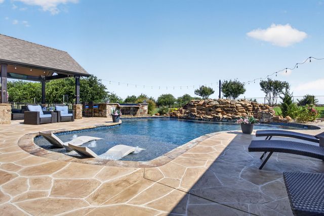 8517 Tuscan Way, Godley, TX 76044