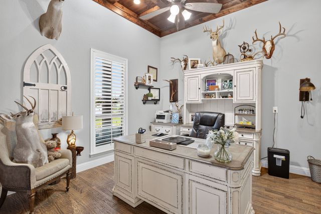8517 Tuscan Way, Godley, TX 76044