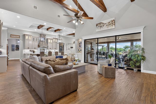 8517 Tuscan Way, Godley, TX 76044