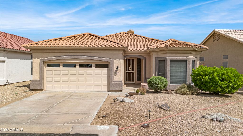 11564 W MULE DEER Court, Surprise, AZ 85378 — photo 2