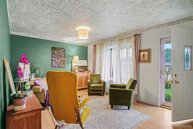 40518 William Drive, Clinton Township, MI 48038
