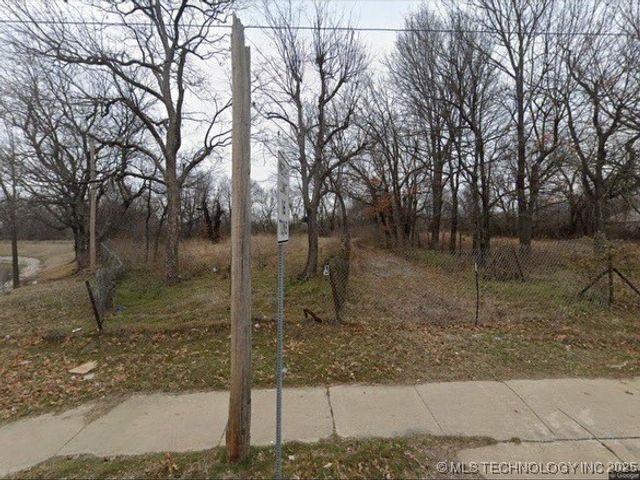 833 E 46th Street N, Tulsa, OK 74126