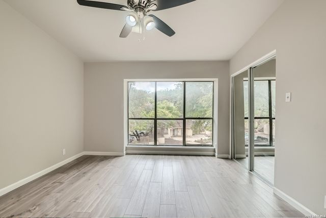 8642 Fredericksburg Rd Apt 703, San Antonio, TX 78240