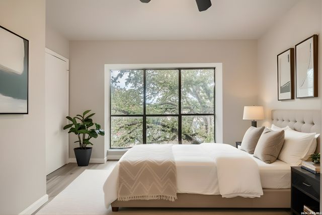 8642 Fredericksburg Rd Apt 703, San Antonio, TX 78240