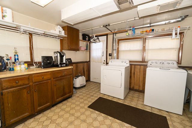1101 N Millns Lane, Addison, IL 60101
