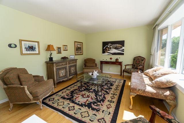 1101 N Millns Lane, Addison, IL 60101