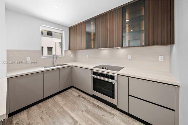 179 N Shore Drive 179-6, Miami Beach, FL 33141