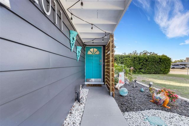 2011 HARVARD AVENUE, Bradenton, FL 34207