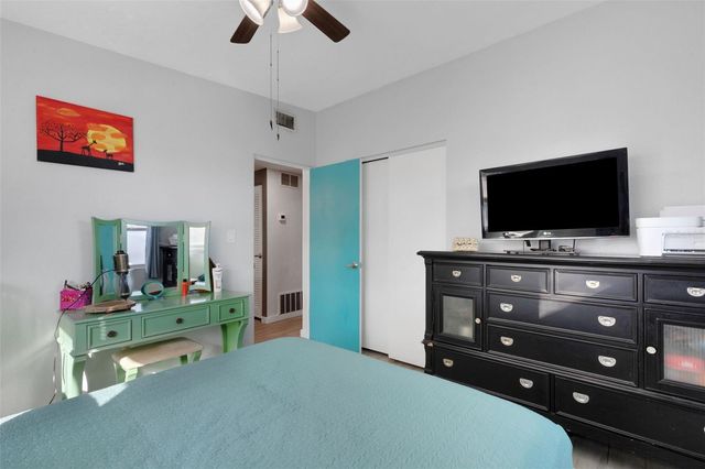 2011 HARVARD AVENUE, Bradenton, FL 34207