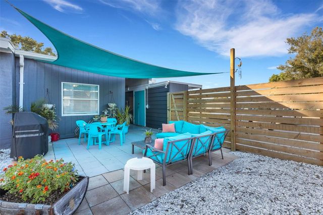 2011 HARVARD AVENUE, Bradenton, FL 34207