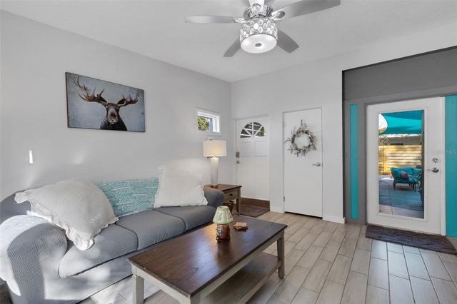 2011 HARVARD AVENUE, Bradenton, FL 34207