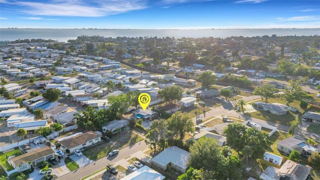 2011 HARVARD AVENUE, Bradenton, FL 34207