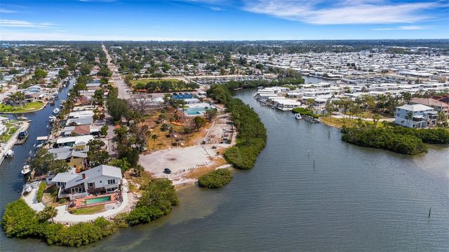 2011 HARVARD AVENUE, Bradenton, FL 34207