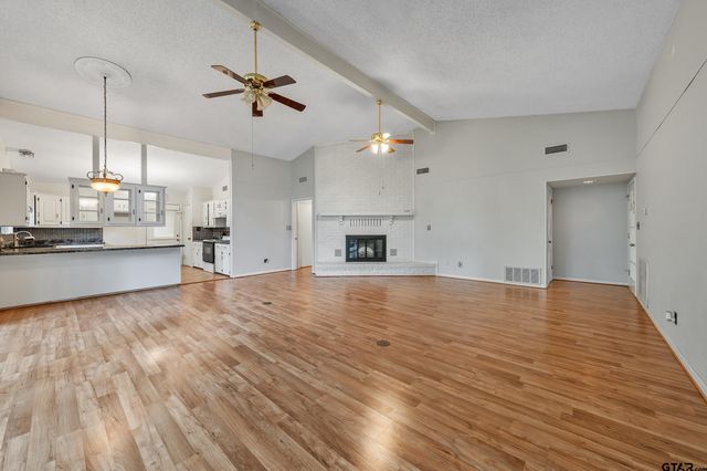 110 GREEN COVE, Holly Lake Ranch, TX 75765