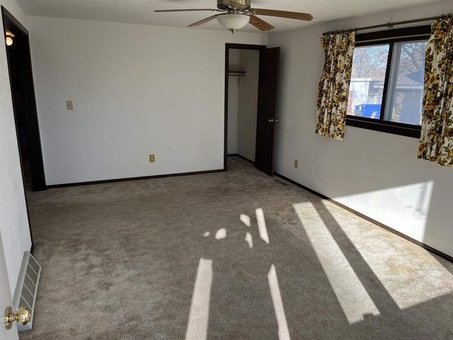 1027 Prairie Avenue, Hillsboro, WI 54634