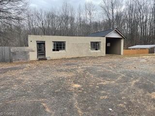 1251 Baux Mountain Road, Germanton, NC 27019