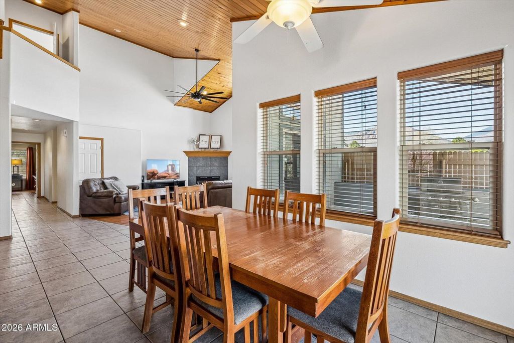 Image 13 of property listing at 8405 N REMINGTON Drive, Flagstaff, AZ 86004