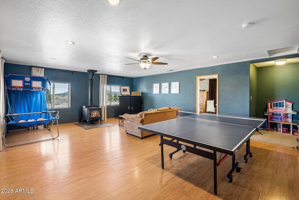 Image 20 of property listing at 8405 N REMINGTON Drive, Flagstaff, AZ 86004