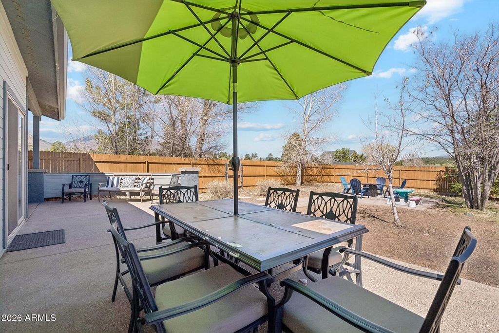 Image 38 of property listing at 8405 N REMINGTON Drive, Flagstaff, AZ 86004