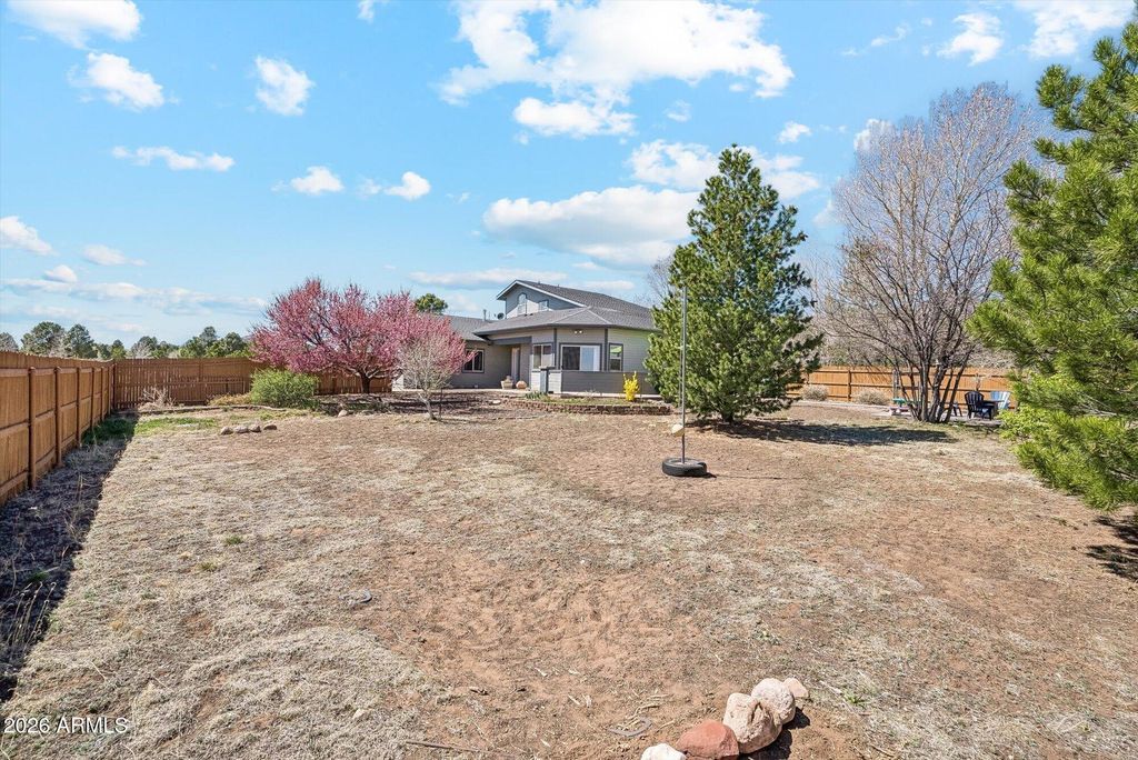 Image 42 of property listing at 8405 N REMINGTON Drive, Flagstaff, AZ 86004