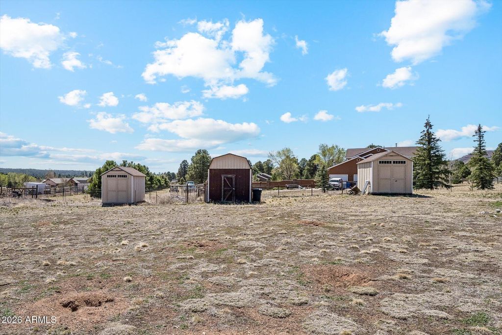 Image 44 of property listing at 8405 N REMINGTON Drive, Flagstaff, AZ 86004