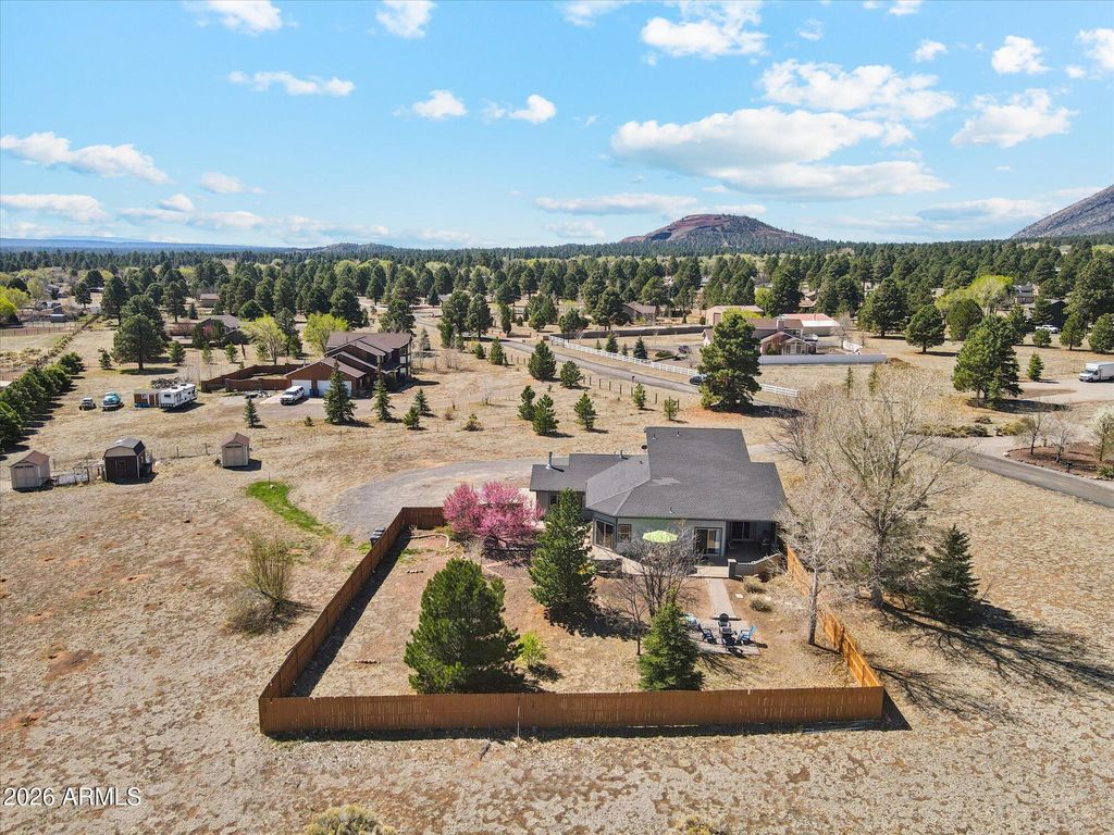 Image 48 of property listing at 8405 N REMINGTON Drive, Flagstaff, AZ 86004