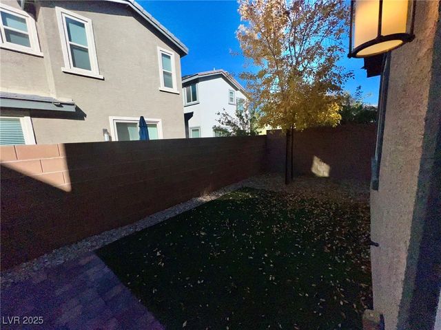 3212 Daffodil Ridge Avenue, Henderson, NV 89052